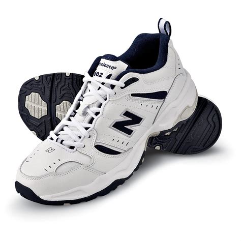 new balance men's gym shoes.